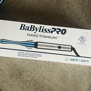 BaBylissPRO reverse taper curling wand